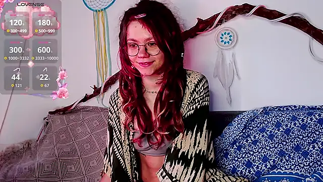 Snapshot of Rin_Wolfy chatting on 04/02/26, 08:34 Rin Wolfy online show from 04/02/26, 08:34