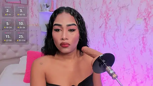 Horny Brunette  online show from 05/25/26, 05:19