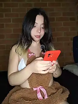 Petite CherryX online show from 05/09/26, 01:44
