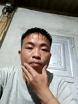 Snapshot of boy-pho- chatting on 03/21/26, 11:37 boy-pho- online show from 03/21/26, 11:37