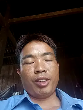 Snapshot of boy-pho- chatting on 03/30/26, 04:13 boy-pho- online show from 03/30/26, 04:13