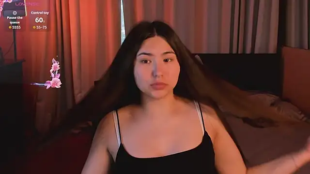 Snapshot of IceIcebabe_ chatting on 06/05/26, 01:12 IceIcebabe online show from 06/05/26, 01:12