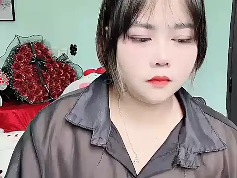 Snapshot of Nhanlu009 chatting on 03/19/26, 07:12 Nhanlu009 online show from 03/19/26, 07:12