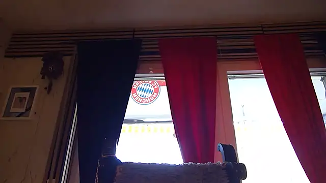 olddadd online show from 04/17/26, 06:27