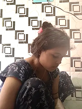 Snapshot of hotbhabhi_0 chatting on 04/05/26, 04:20 hotbhabhi 0 online show from 04/05/26, 04:20