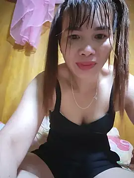 Snapshot of Reeoo-93 chatting on 07/19/26, 02:37 Reeoo-93 online show from 07/19/26, 02:37