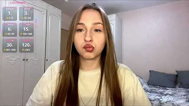 Snapshot of Vickyfaith chatting on 04/28/26, 09:20 Vickyfaith online show from 04/28/26, 09:20