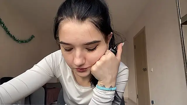 Megan Peggy online show from 03/18/26, 02:53