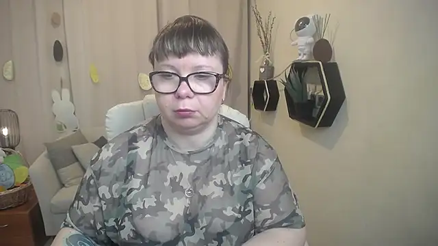 Snapshot of BonnnyBoobsy chatting on 04/05/26, 05:59 BonnnyBoobsy online show from 04/05/26, 05:59