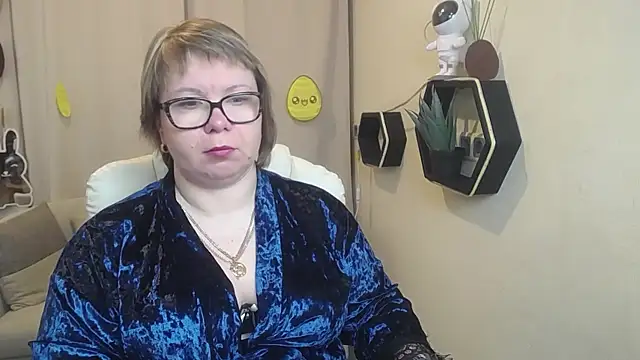 Snapshot of BonnnyBoobsy chatting on 04/11/26, 05:45 BonnnyBoobsy online show from 04/11/26, 05:45