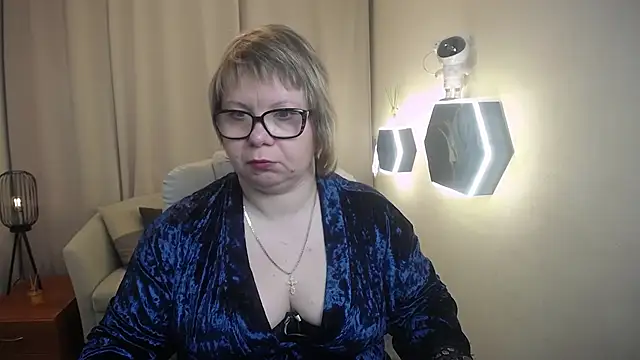 Snapshot of BonnnyBoobsy chatting on 04/24/26, 05:54 BonnnyBoobsy online show from 04/24/26, 05:54