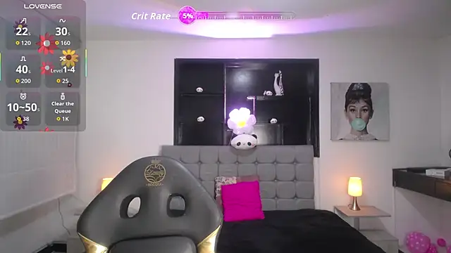 Melannyy V online show from 06/05/26, 12:44