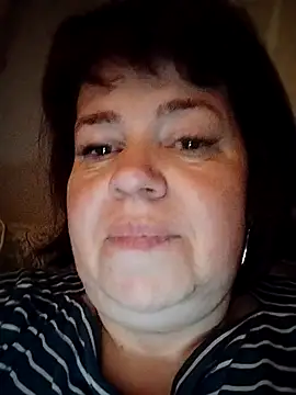 Snapshot of ViktoriaToytor55 chatting on 07/05/26, 08:27 ViktoriaToytor55 online show from 07/05/26, 08:27