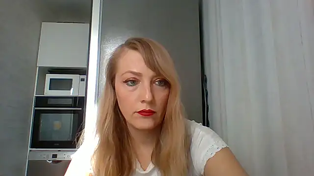 Snapshot of Satu8 chatting on 04/25/26, 01:41 Satu8 online show from 04/25/26, 01:41