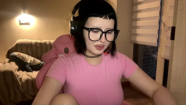 Snapshot of Setty_Asky chatting on 05/05/26, 02:14 Setty Asky online show from 05/05/26, 02:14