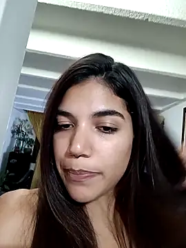 isabellahofmann online show from 05/06/26, 01:14
