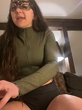 Snapshot of SwissHotLeo chatting on 03/22/26, 09:18 SwissHotLeo online show from 03/22/26, 09:18