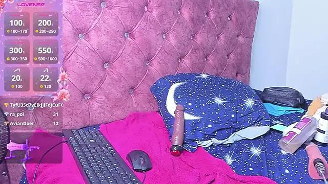 Snapshot of liana_hot_ chatting on 05/31/26, 06:09 liana hot online show from 05/31/26, 06:09