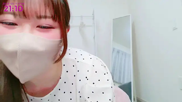 Snapshot of -KA-NA- chatting on 05/11/26, 12:11 -KA-NA- online show from 05/11/26, 12:11