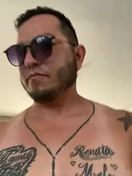 HOTB0Y18 online show from 03/20/26, 04:01