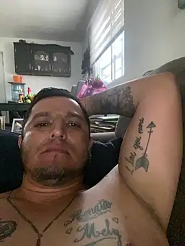 HOTB0Y18 online show from 05/11/26, 02:23
