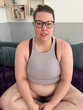 MaschaMangold online show from 07/29/26, 10:35