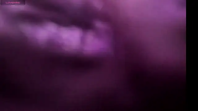 Snapshot of yelena_mutizz1 chatting on 03/27/26, 11:37 yelena mutizz1 online show from 03/27/26, 11:37