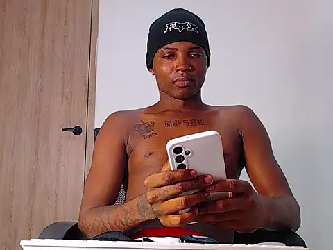 Bigcock23cmt online show from 04/04/26, 05:54