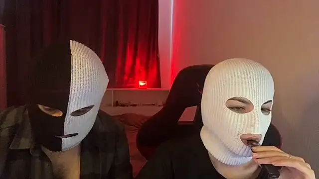 Fierybllow online show from 03/20/26, 08:41