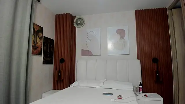 Maiasweet  online show from 04/01/26, 02:23