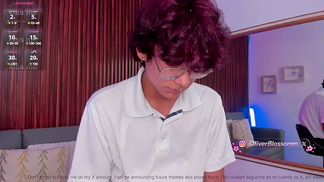 Snapshot of Oliver20__ chatting on 07/21/26, 09:50 Oliver20 online show from 07/21/26, 09:50