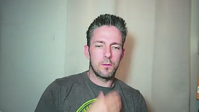 SkylarrGrey online show from 05/28/26, 01:19
