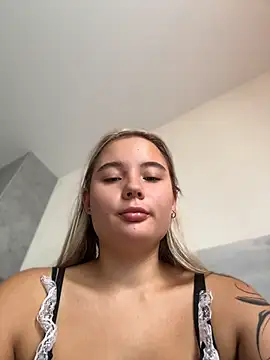 Snapshot of Mrs_Lust chatting on 05/06/26, 06:19 Mrs Lust online show from 05/06/26, 06:19