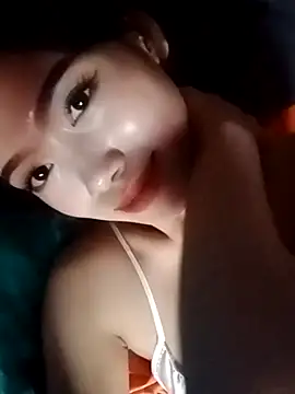 Snapshot of lovelybabyxx chatting on 03/23/26, 07:23 lovelybabyxx online show from 03/23/26, 07:23