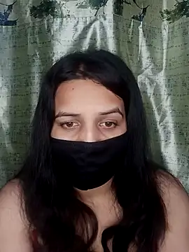 Snapshot of REENA-STRIP chatting on 04/22/26, 07:48 REENA-STRIP online show from 04/22/26, 07:48