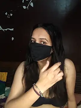 Snapshot of REENA-STRIP chatting on 04/24/26, 03:14 REENA-STRIP online show from 04/24/26, 03:14