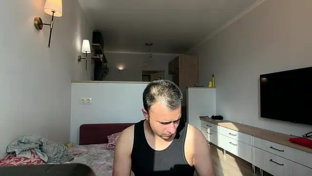 Daniel ice online show from 03/28/26, 01:33