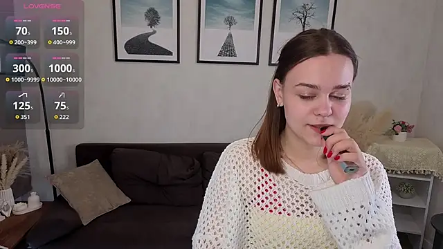 Snapshot of YonMarchak chatting on 04/14/26, 11:16 YonMarchak online show from 04/14/26, 11:16