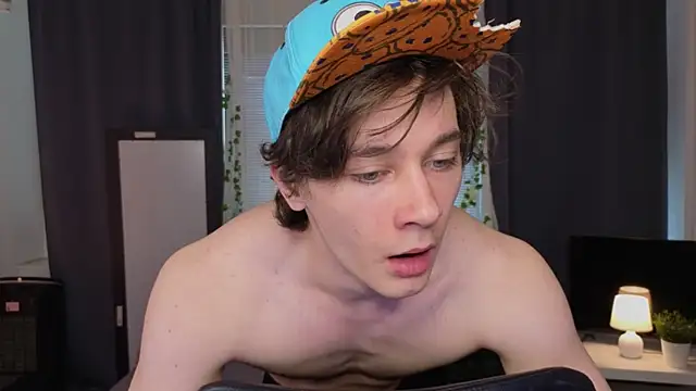 KevinStrike online show from 03/26/26, 02:44