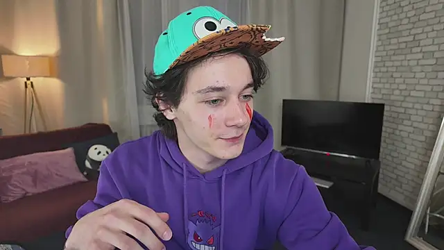 KevinStrike online show from 03/31/26, 07:25