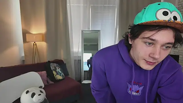 KevinStrike online show from 04/01/26, 01:41