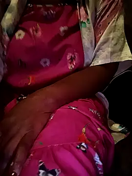 Snapshot of shawdyy23 chatting on 03/24/26, 05:07 shawdyy23 online show from 03/24/26, 05:07