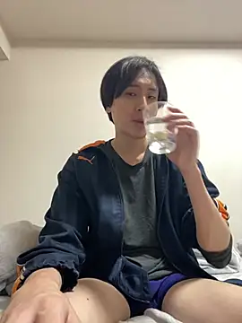 Snapshot of youta200 chatting on 04/26/26, 03:53 youta200 online show from 04/26/26, 03:53