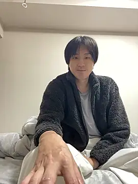Snapshot of youta200 chatting on 05/06/26, 05:29 youta200 online show from 05/06/26, 05:29