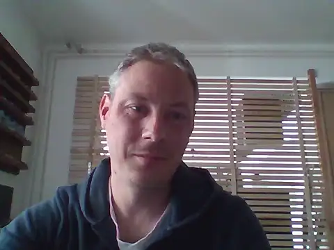 Userandmmm online show from 04/13/26, 07:03