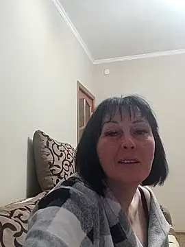 HelgaDennis online show from 04/07/26, 07:25