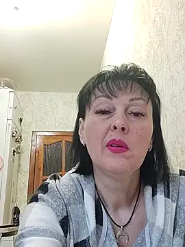HelgaDennis online show from 04/13/26, 03:56