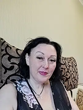 HelgaDennis online show from 05/16/26, 07:27