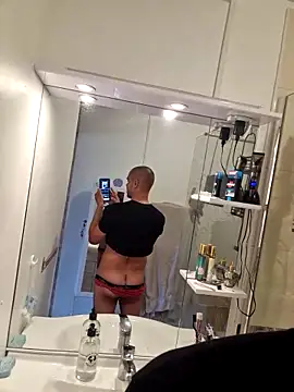 Snapshot of Justfunfree chatting on 04/10/26, 02:00 Justfunfree online show from 04/10/26, 02:00