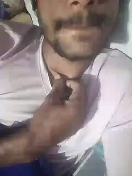 Snapshot of sweet_poison7z chatting on 03/19/26, 06:23 sweet poison7z online show from 03/19/26, 06:23